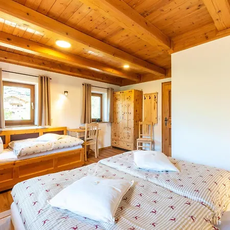 In Wildkogel Near Slopes 펜션 *